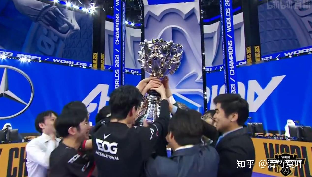 开云体育-EDG鏖战PSG，Chovy单局斩获MVP宿命之战四强赛，点燃全场激情