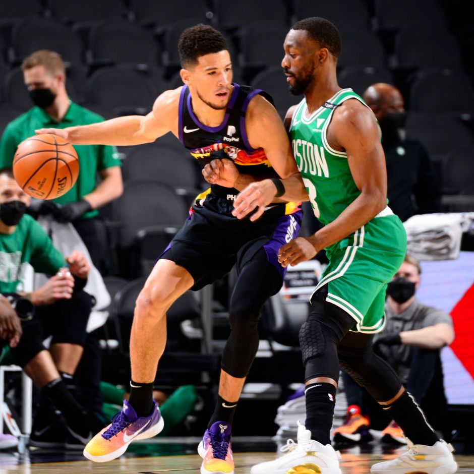 江苏队绝杀鹈鹕,布克惊艳四座 江苏队绝杀鹈鹕,布克惊艳四座